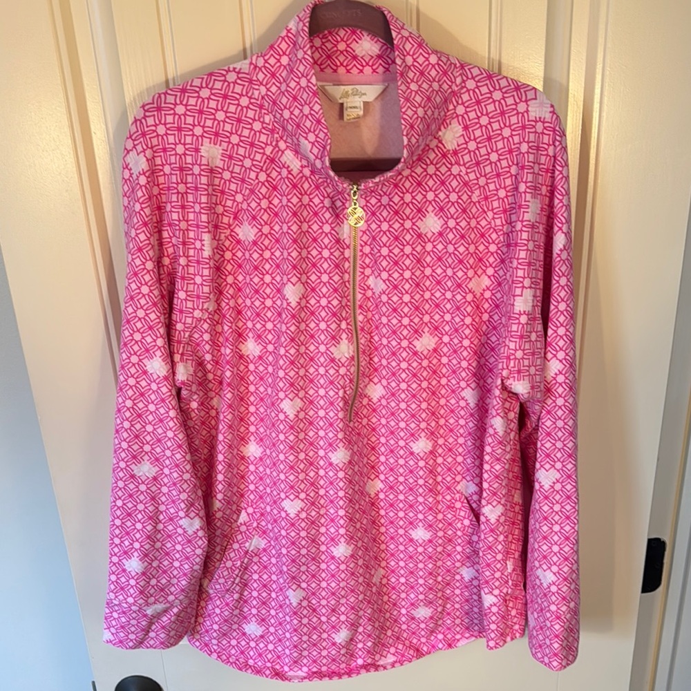 Lilly Pulitzer Pink and White Sweatshirt with Geometric Pattern